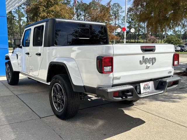 2023 Jeep Gladiator Overland