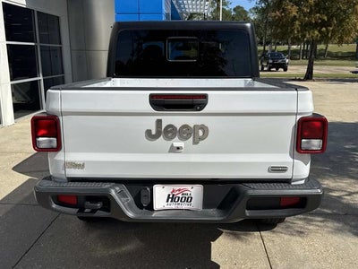 2023 Jeep Gladiator Overland