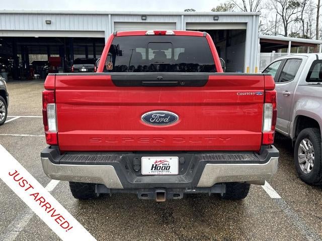 2017 Ford Super Duty F-250 SRW Lariat