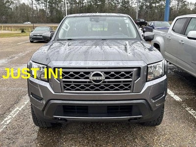 2022 Nissan Frontier SV