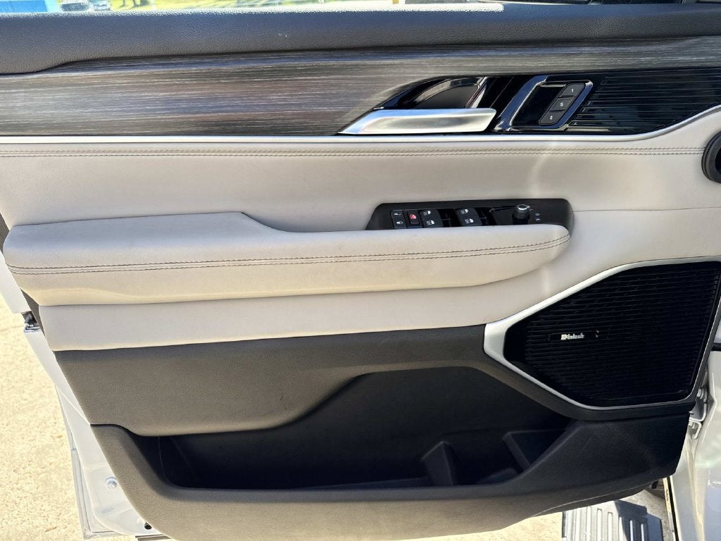 2023 Jeep Wagoneer Series III