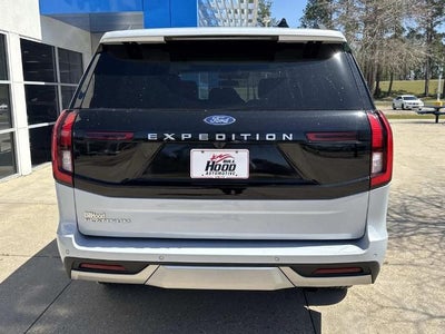 2025 Ford Expedition Platinum