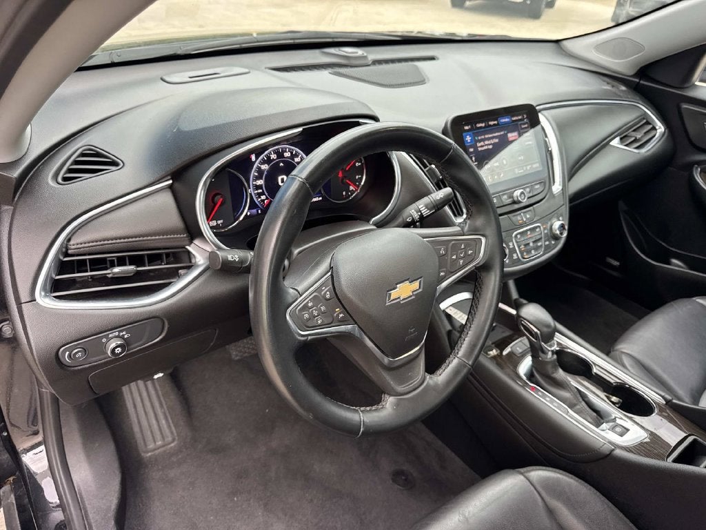 2024 Chevrolet Malibu 2LT