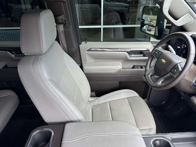 2025 Chevrolet Silverado 3500 HD LTZ DRW