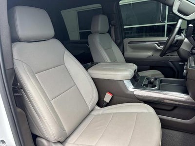 2025 Chevrolet Silverado 3500 HD LTZ DRW