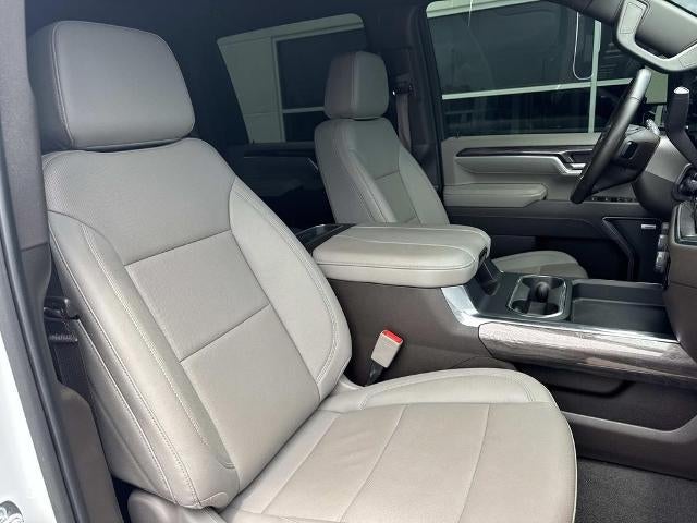 2025 Chevrolet Silverado 3500 HD LTZ DRW