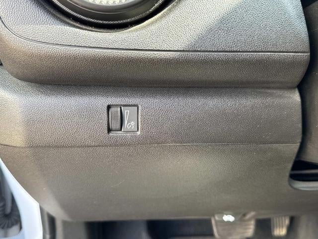 2024 Chevrolet Colorado WT