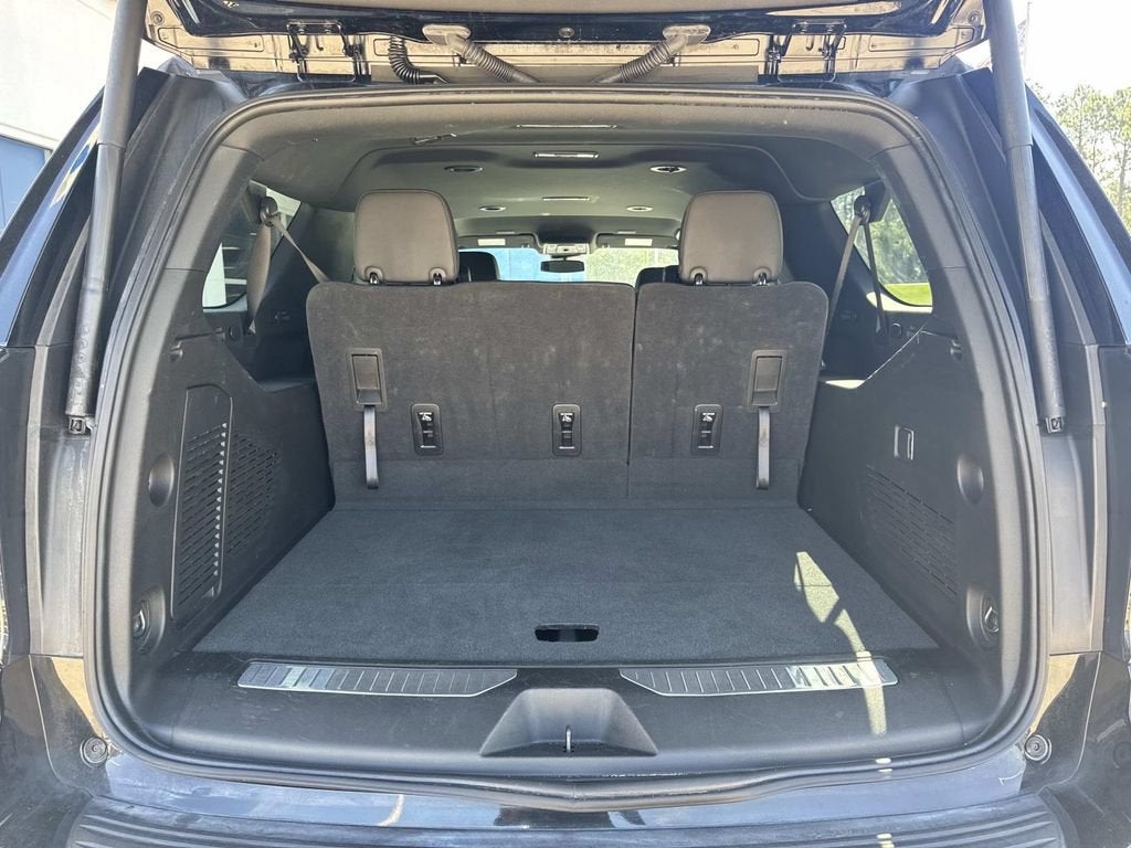 2025 Chevrolet Suburban Z71