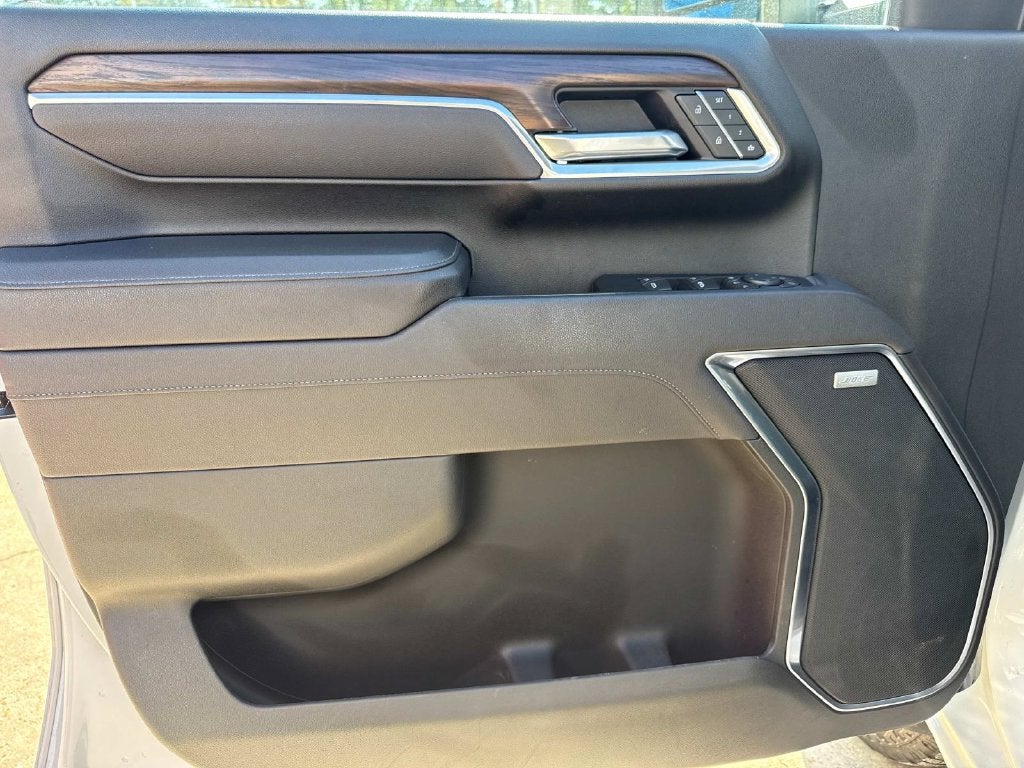 2025 GMC Sierra 2500 HD SLT