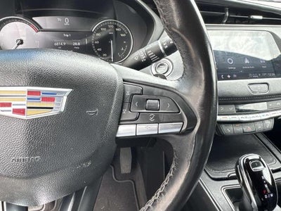 2023 Cadillac XT4 Luxury