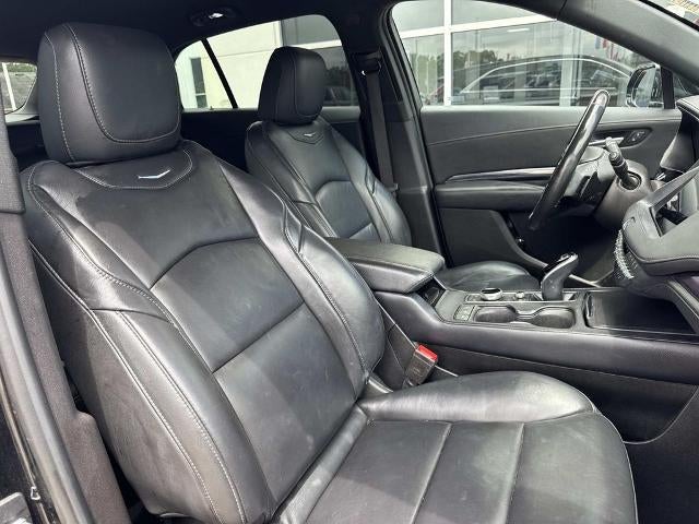 2023 Cadillac XT4 Luxury