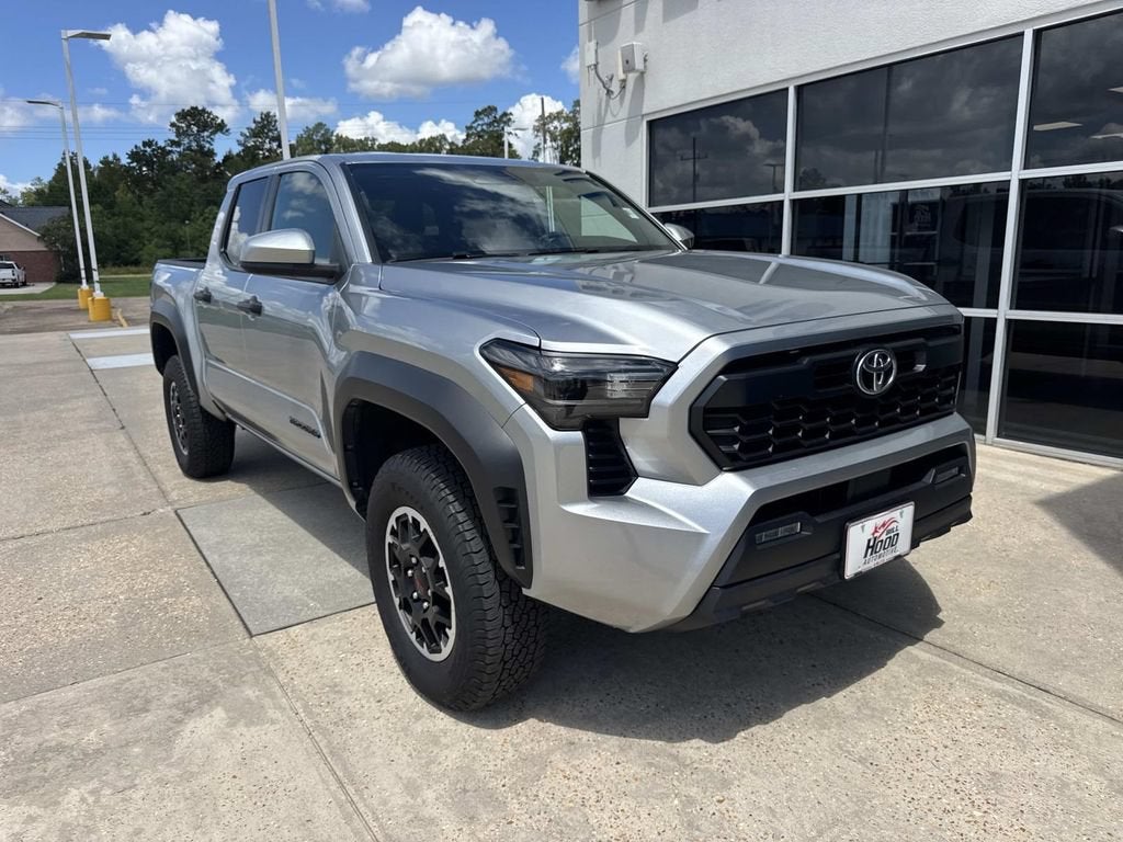 2025 Toyota Tacoma 4WD SR