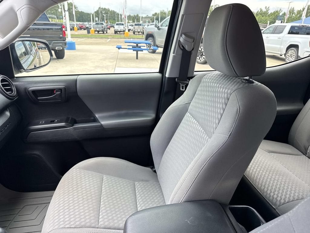 2022 Toyota Tacoma 2WD SR