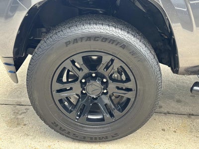 2022 Toyota Tacoma 2WD SR