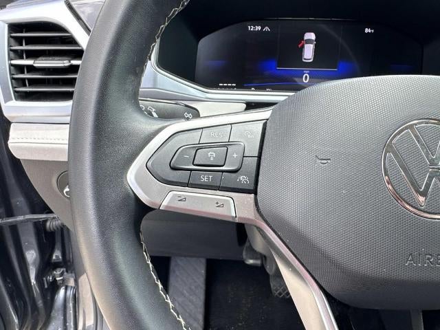 2025 Volkswagen Taos SE