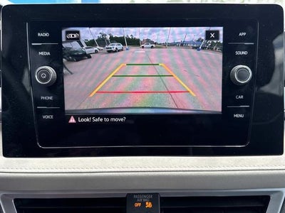 2025 Volkswagen Taos SE