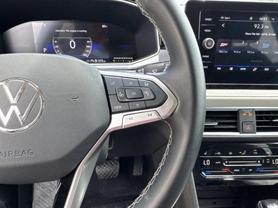 2025 Volkswagen Taos SE