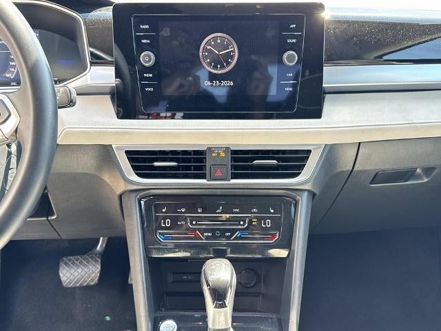 2025 Volkswagen Taos SE
