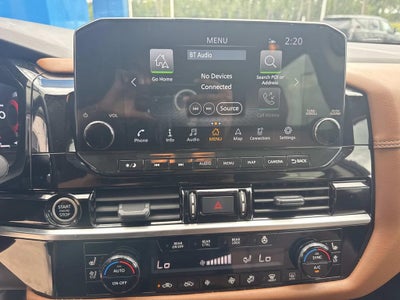 2024 Nissan Pathfinder Platinum