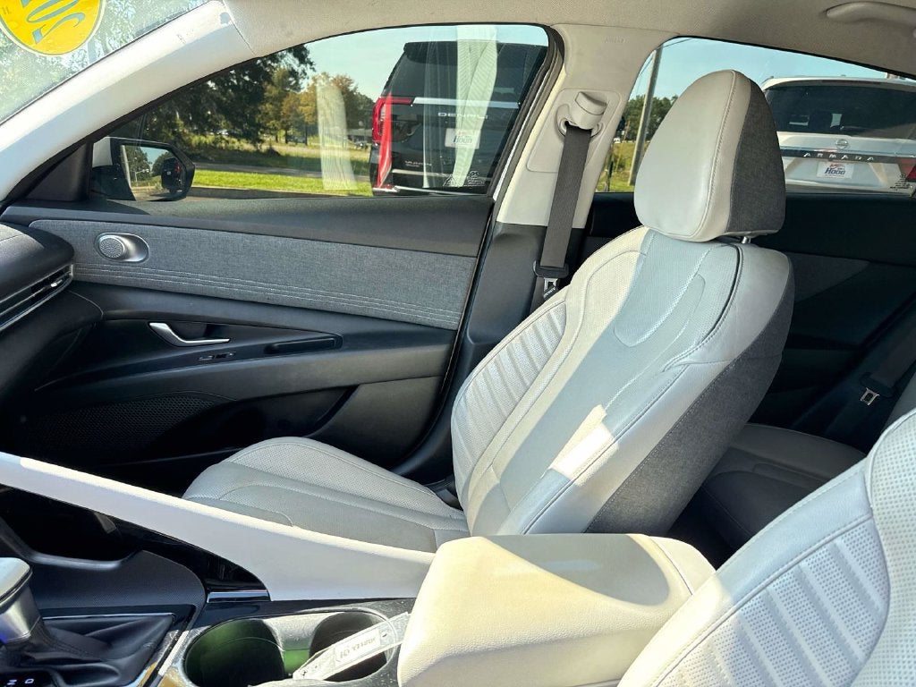 2021 Hyundai Elantra Limited