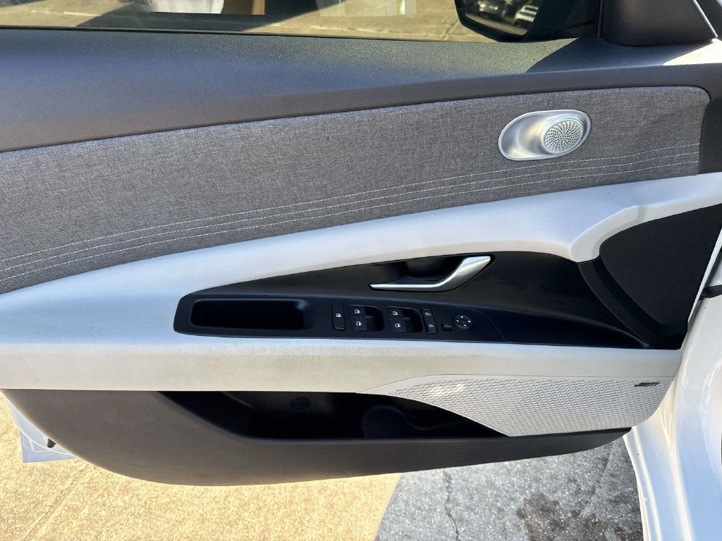 2021 Hyundai Elantra Limited