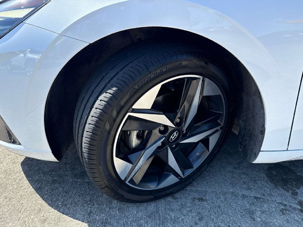 2021 Hyundai Elantra Limited