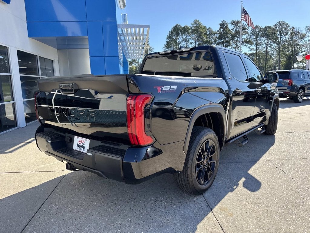 2022 Toyota Tundra 2WD SR5