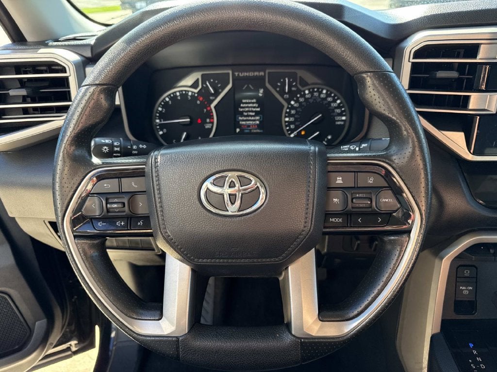 2022 Toyota Tundra 2WD SR5