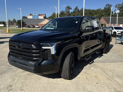 2022 Toyota Tundra 2WD SR5