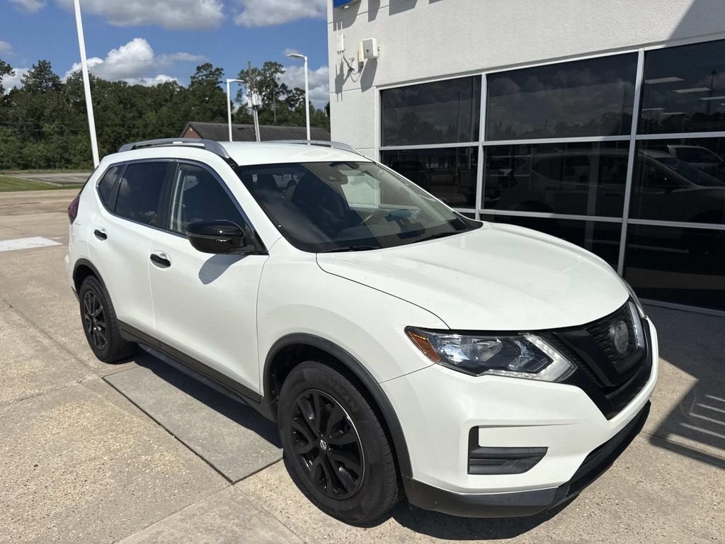 2020 Nissan Rogue SV
