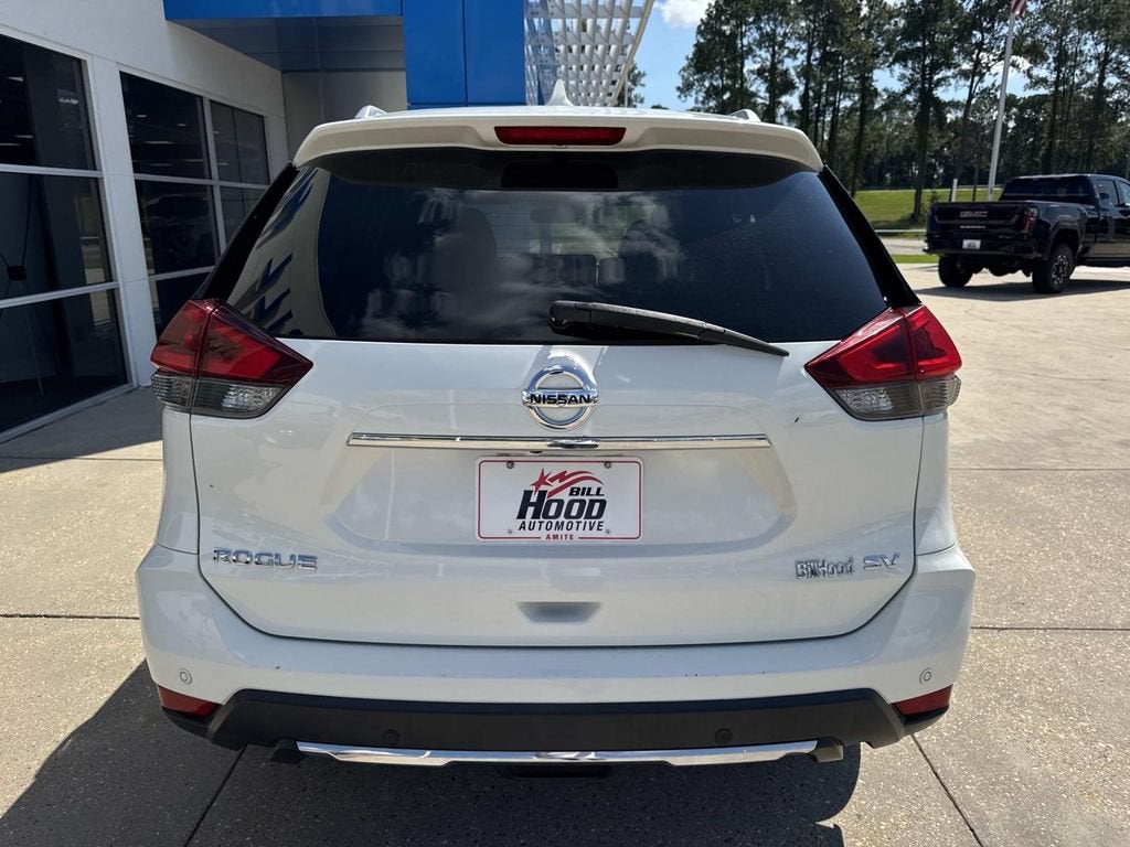 2020 Nissan Rogue SV