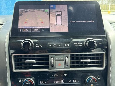 2024 INFINITI QX80 LUXE