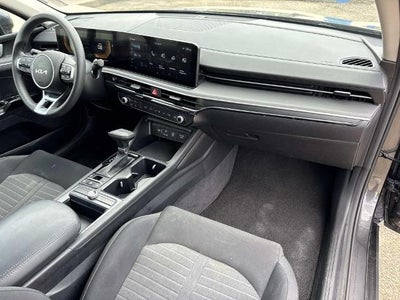 2025 Kia K5 LXS
