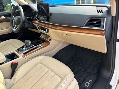 2024 Audi Q5 Premium Plus